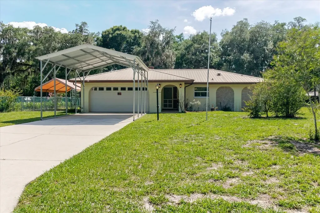 1106 S Otto Point Inverness FL 34450
