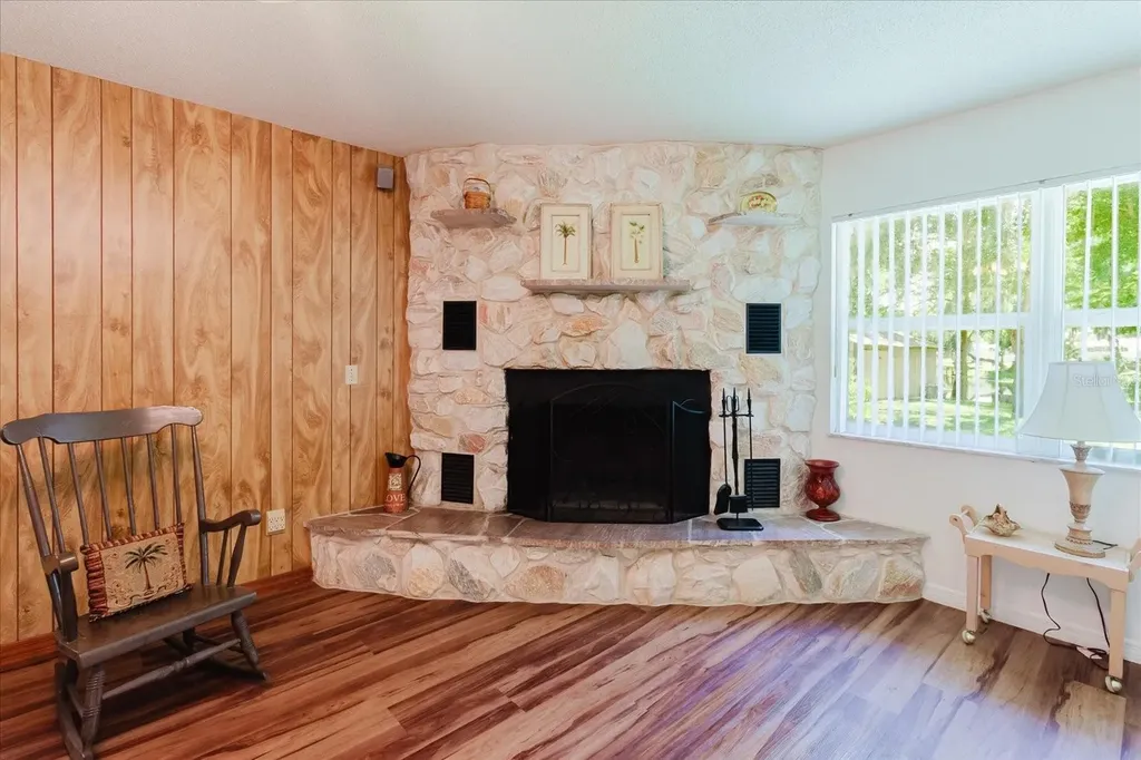 1106 S Otto Point Inverness FL 34450