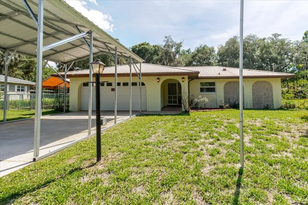 1106 S Otto Point Inverness FL 34450