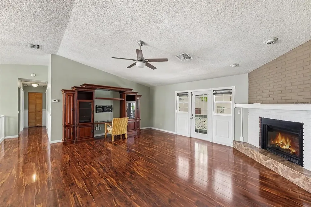 4941 Cardinal Trail Palm Harbor FL 34683