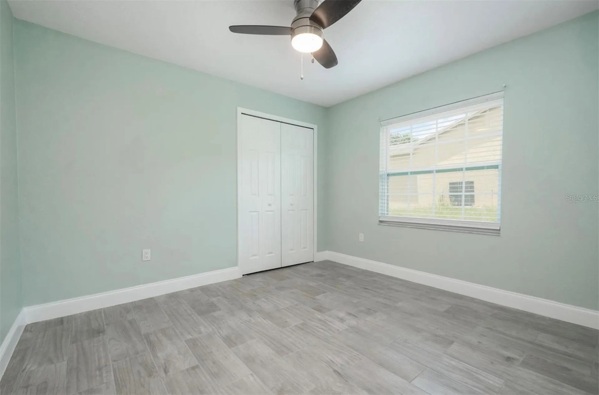 1184 Woodman Way Orlando FL 32818
