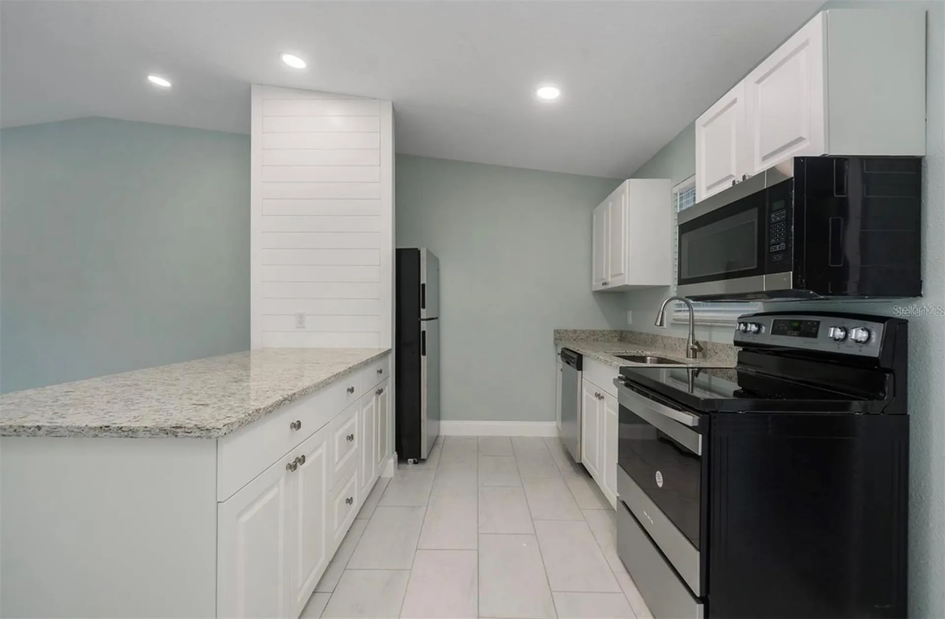 1184 Woodman Way Orlando FL 32818