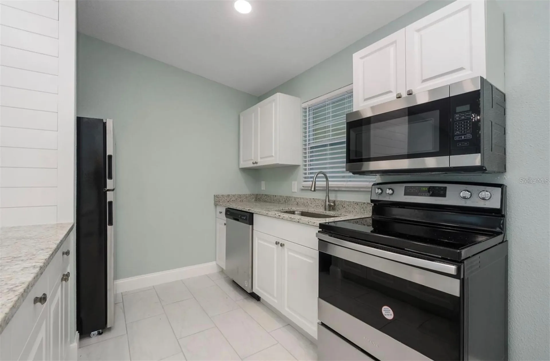 1184 Woodman Way Orlando FL 32818