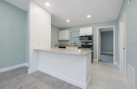 1184 Woodman Way Orlando FL 32818