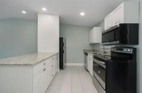 1184 Woodman Way Orlando FL 32818