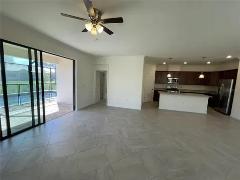 5127 Tobermory Way Bradenton FL 34211