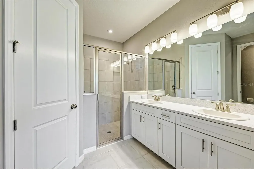 5564 Summit Glen Bradenton FL 34203