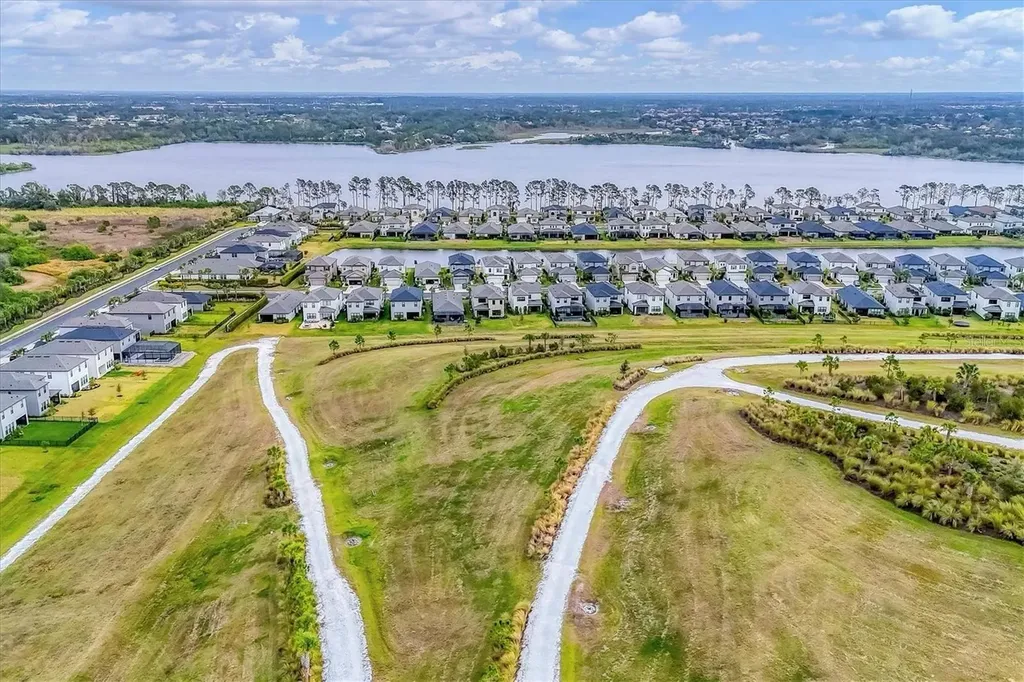 5564 Summit Glen Bradenton FL 34203