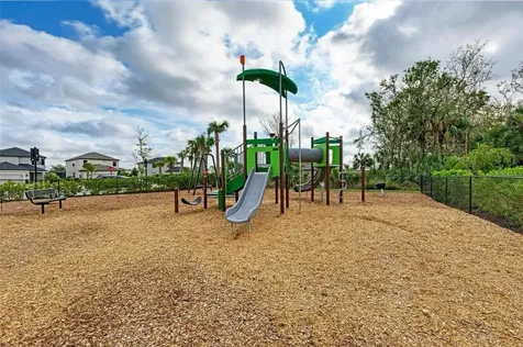 5564 Summit Glen Bradenton FL 34203