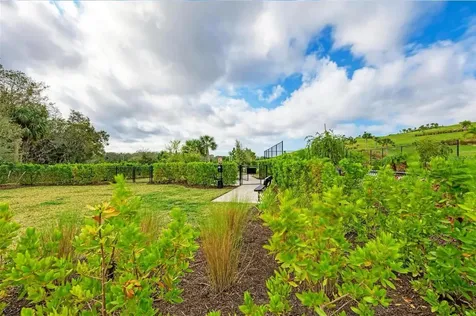 5564 Summit Glen Bradenton FL 34203