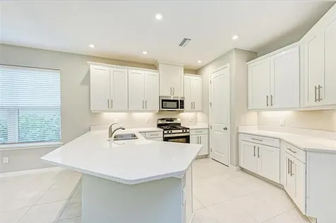 5564 Summit Glen Bradenton FL 34203