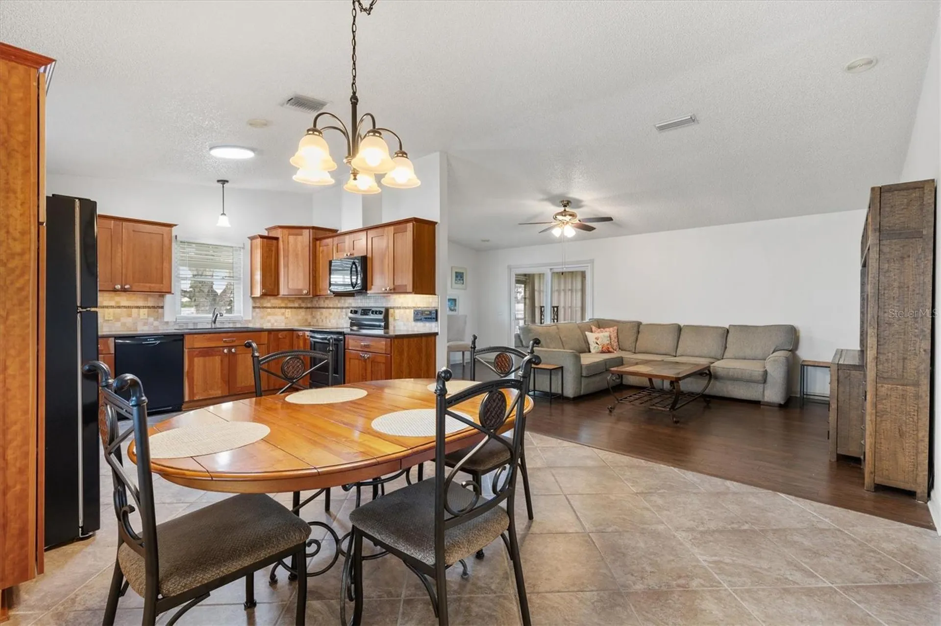 1534 Hillcrest Drive The Villages FL 32159