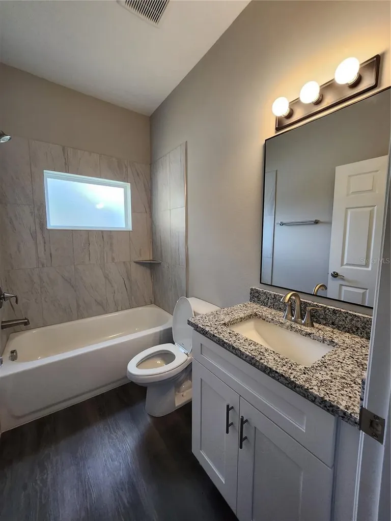 5016 Finders Court Tampa FL 33617