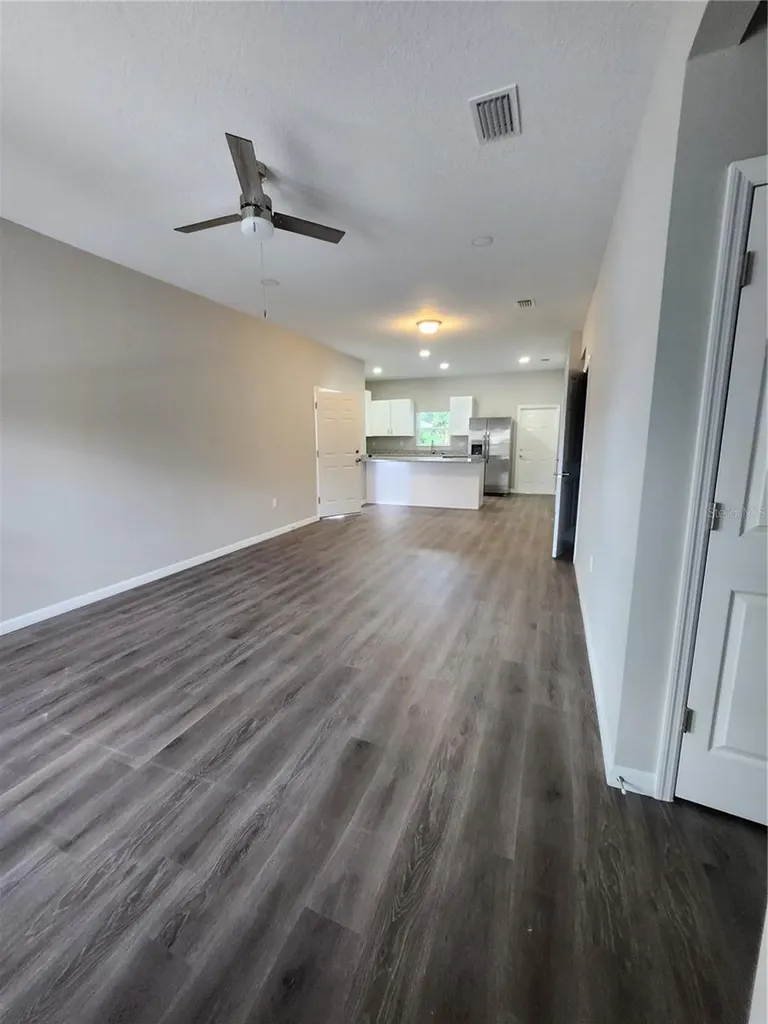 5016 Finders Court Tampa FL 33617