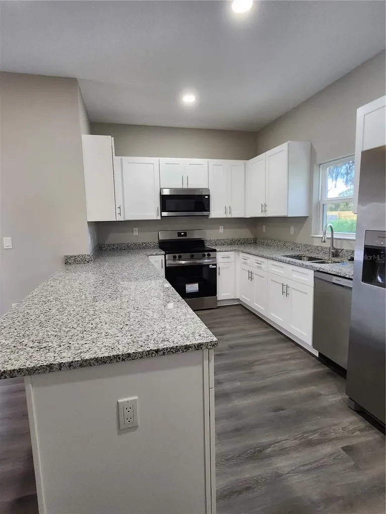 5016 Finders Court Tampa FL 33617