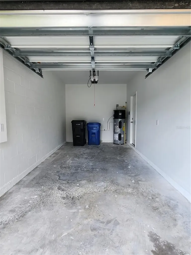 5016 Finders Court Tampa FL 33617