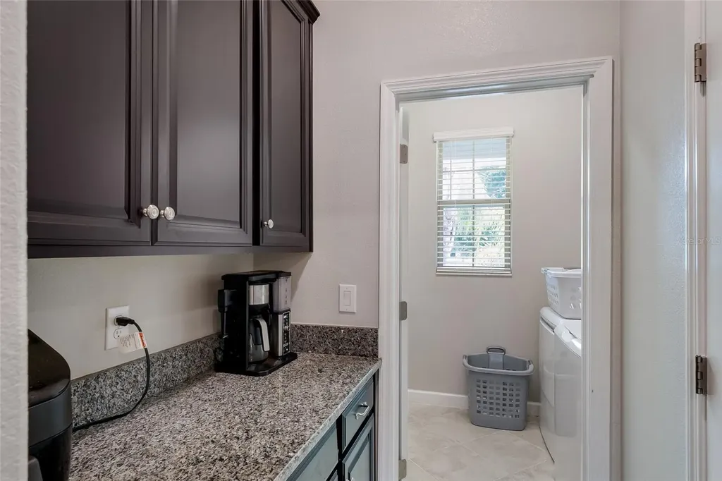 9646 Ivory Drive Ruskin FL 33573