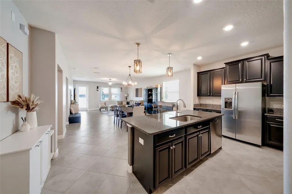 9646 Ivory Drive Ruskin FL 33573