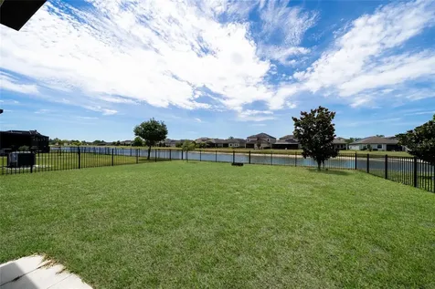 9646 Ivory Drive Ruskin FL 33573