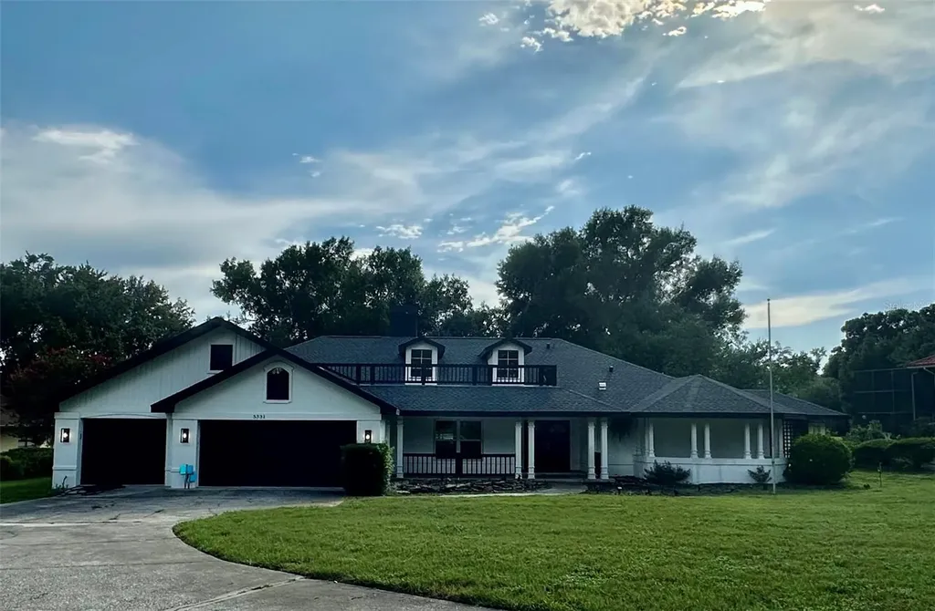 5331 Saddlebrook Way Wesley Chapel FL 33543