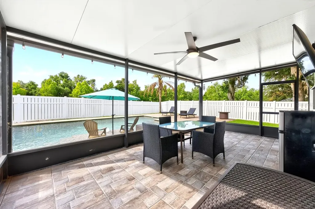 2550 Breezy Meadow Road Apopka FL 32712