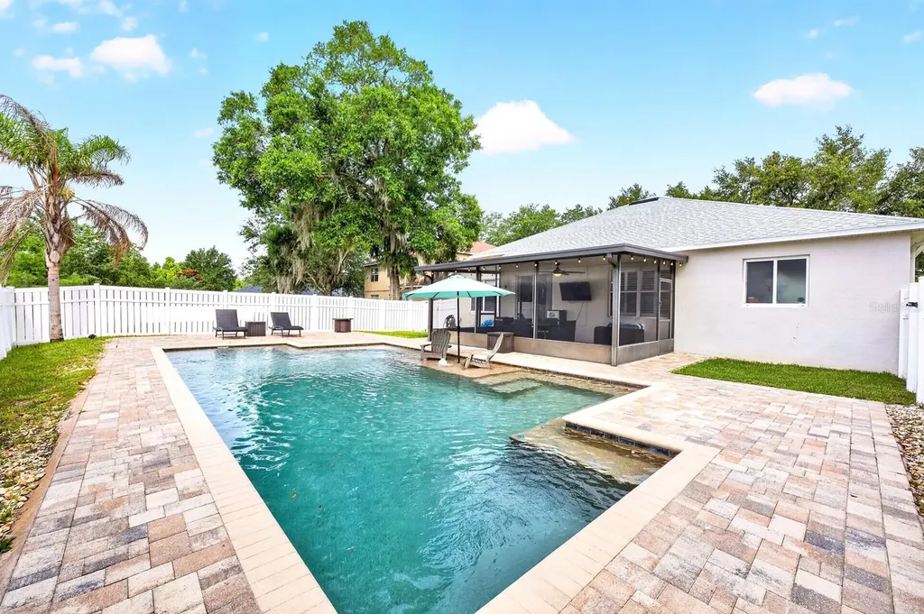 2550 Breezy Meadow Road Apopka FL 32712