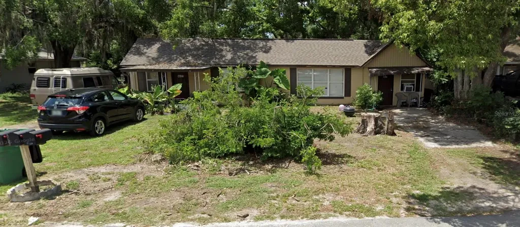 4823 9th Street Zephyrhills FL 33542