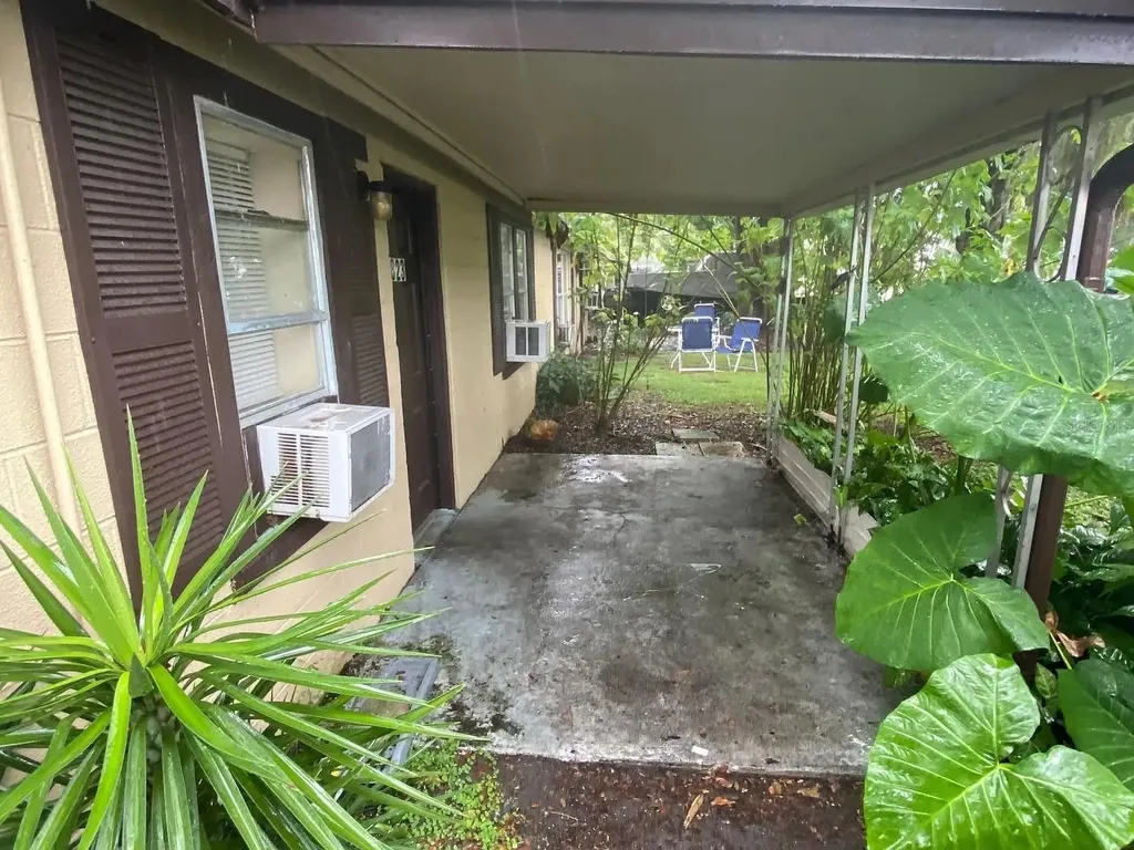4823 9th Street Zephyrhills FL 33542