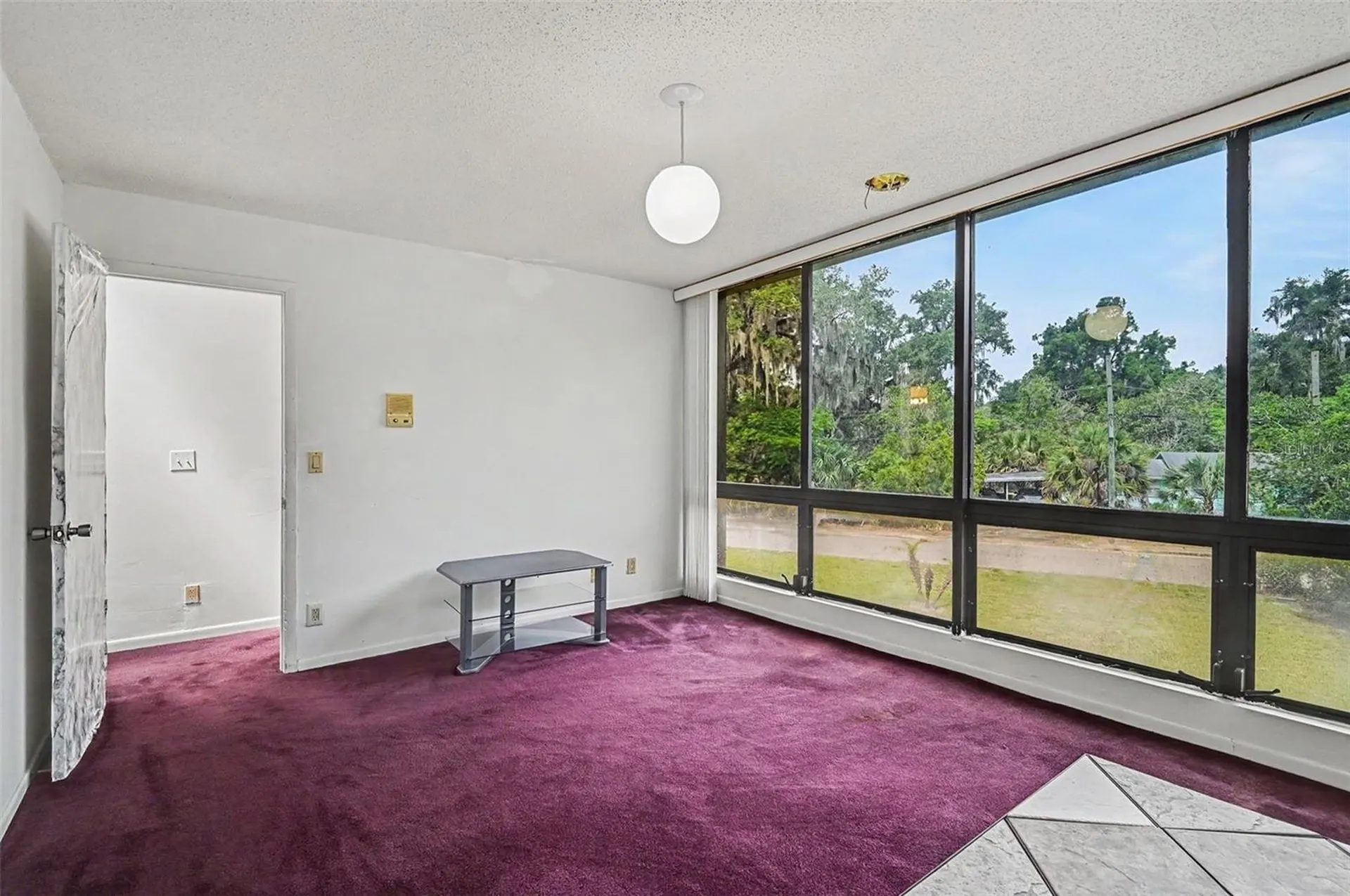 633 S Delaware Avenue Deland FL 32720