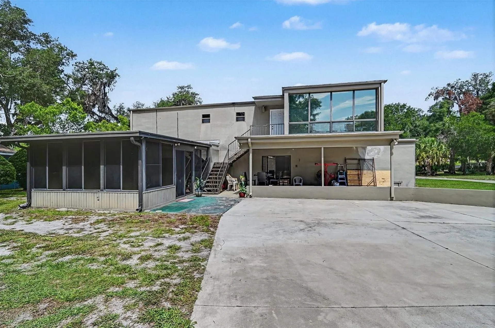 633 S Delaware Avenue Deland FL 32720