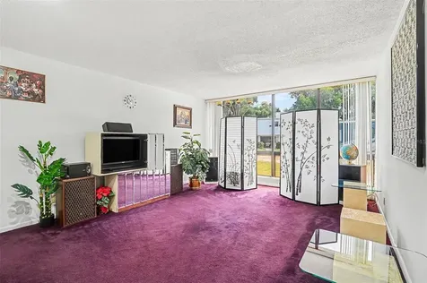 633 S Delaware Avenue Deland FL 32720