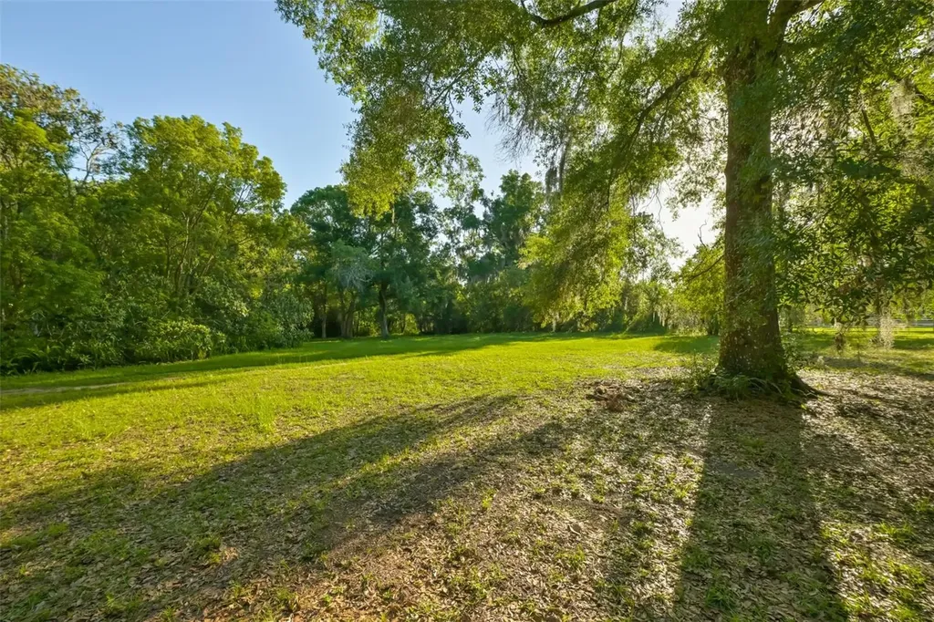 36625 Lake Pasadena Road Dade City FL 33525