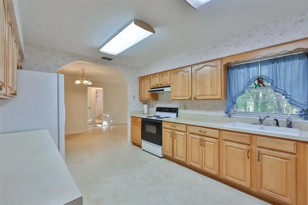 36625 Lake Pasadena Road Dade City FL 33525