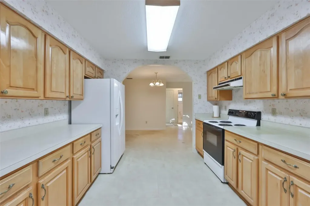 36625 Lake Pasadena Road Dade City FL 33525