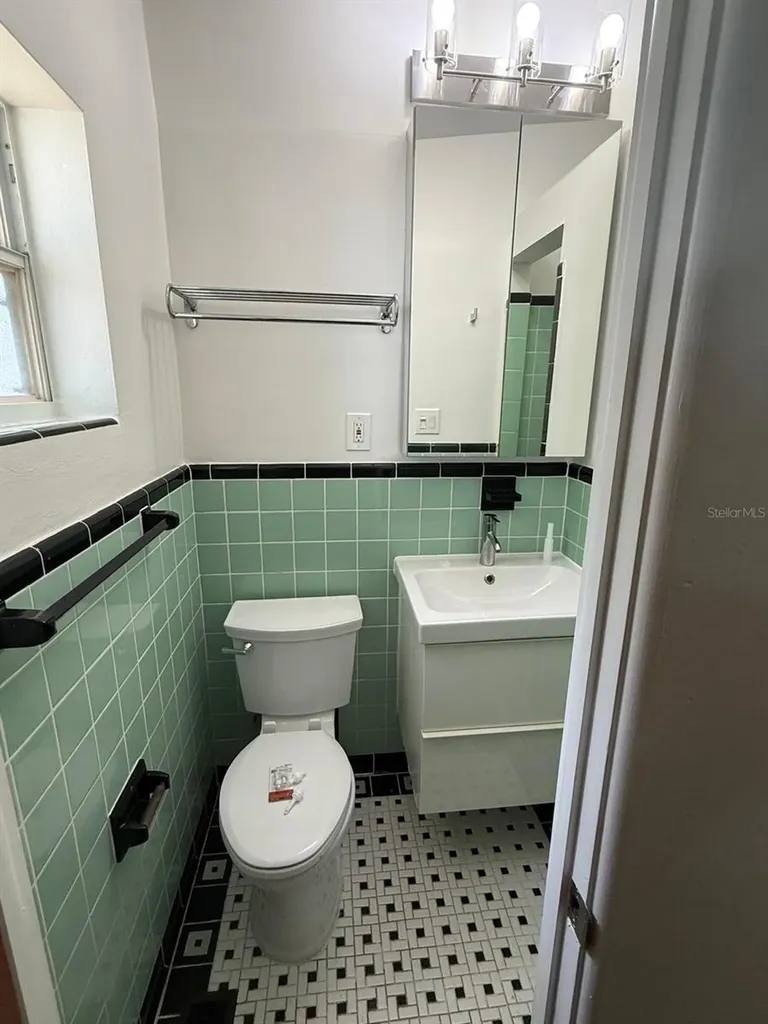 2819 Rogan Road Orlando FL 32812