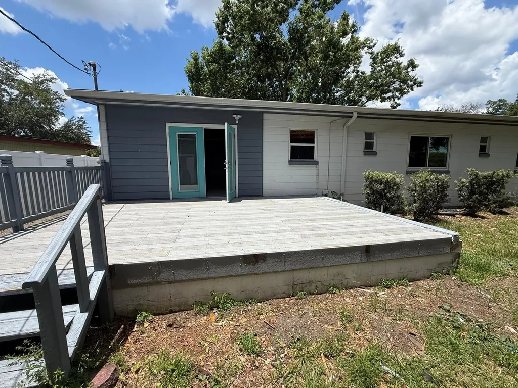 2819 Rogan Road Orlando FL 32812