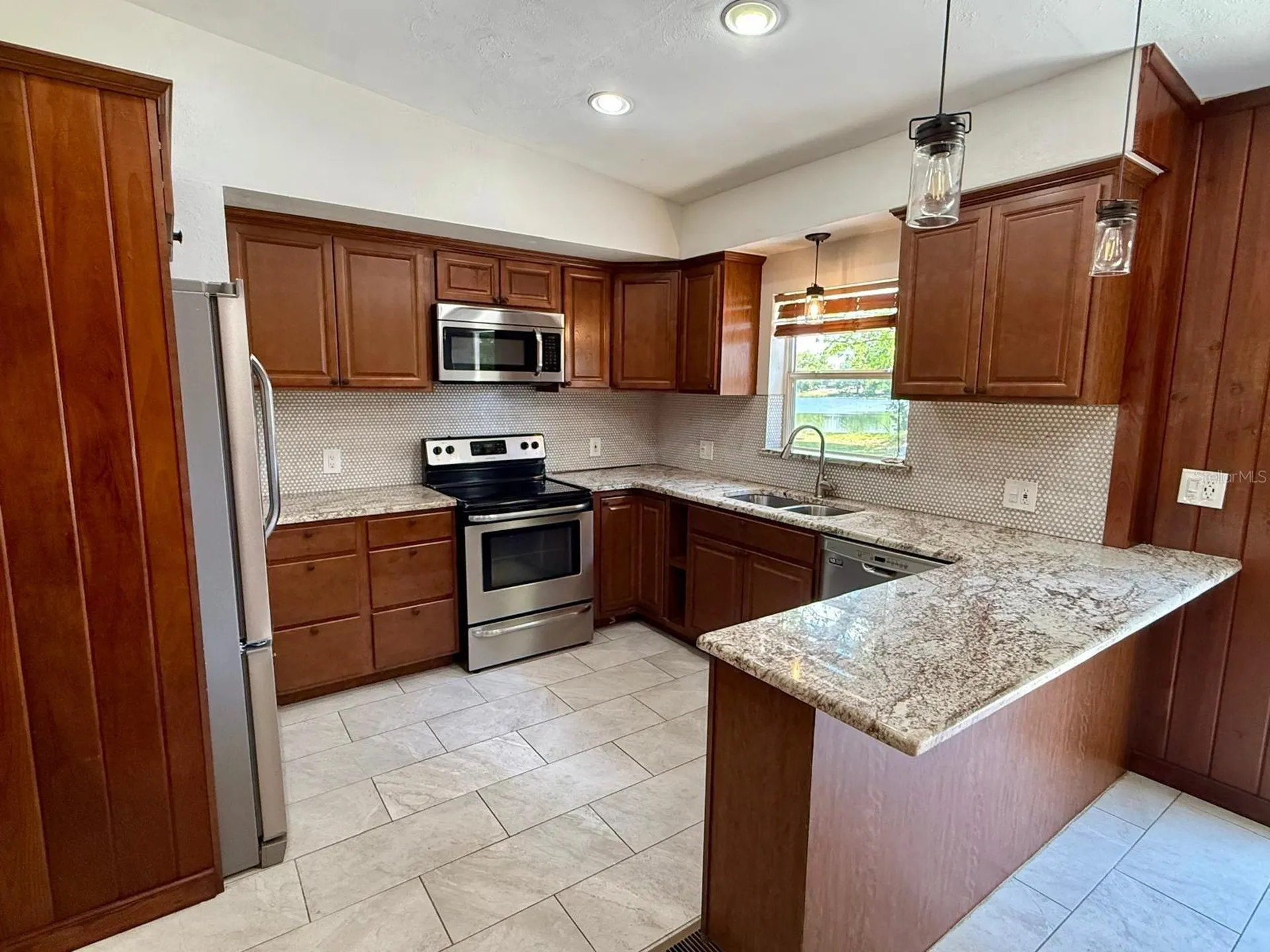 2819 Rogan Road Orlando FL 32812