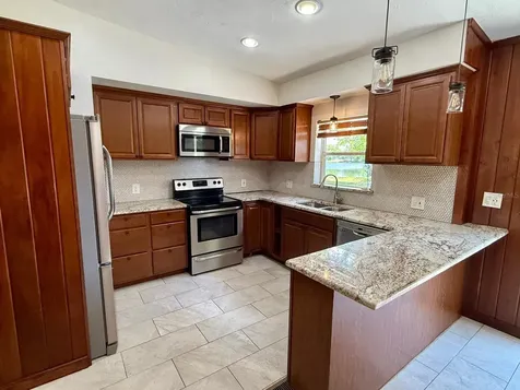 2819 Rogan Road Orlando FL 32812