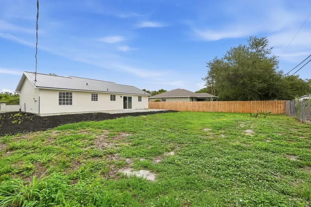 18083 Regan Avenue Port Charlotte FL 33948