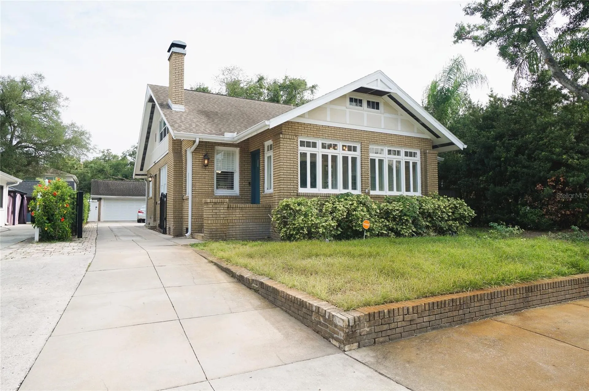 4108 W Azeele Street Tampa FL 33609