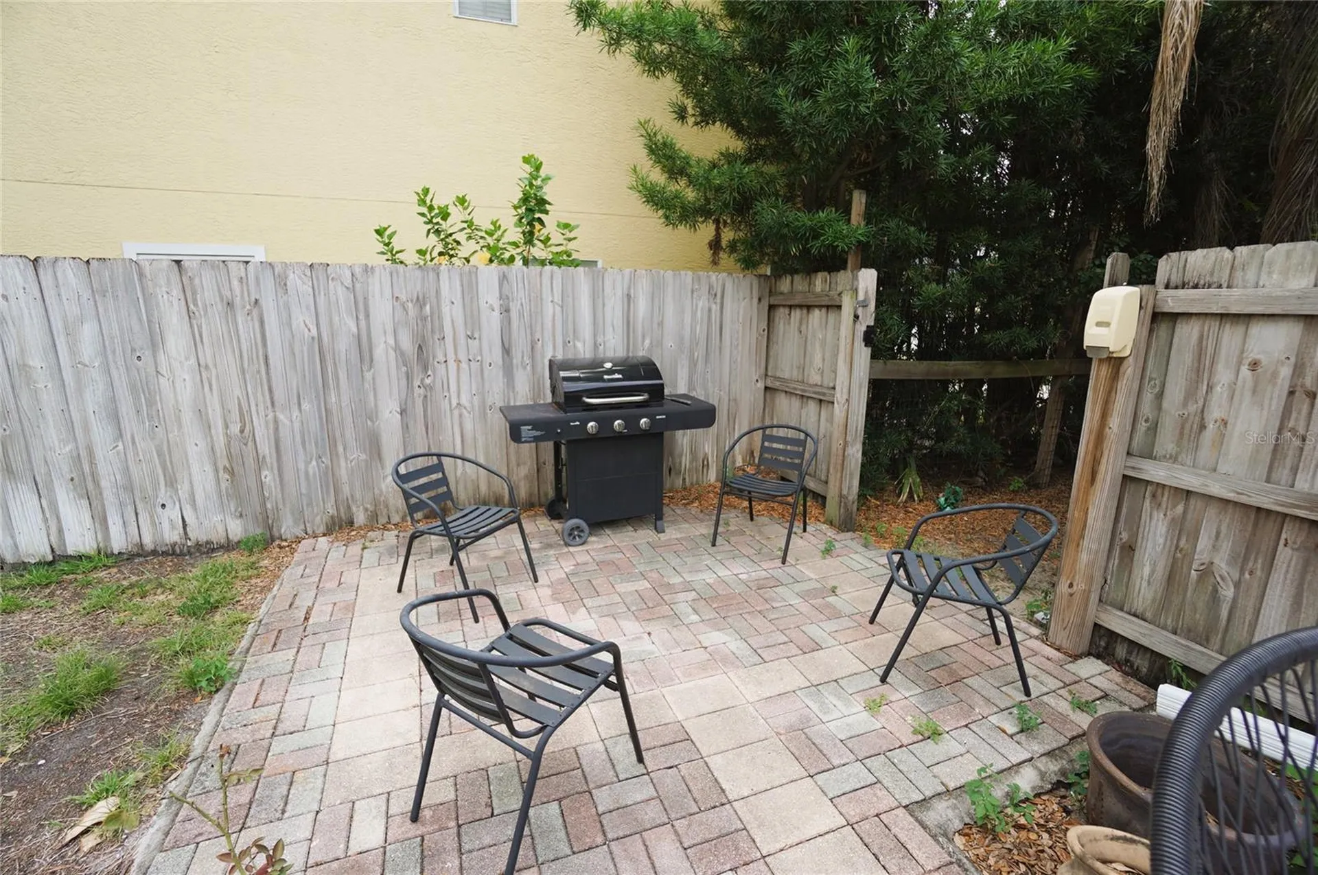 4108 W Azeele Street Tampa FL 33609