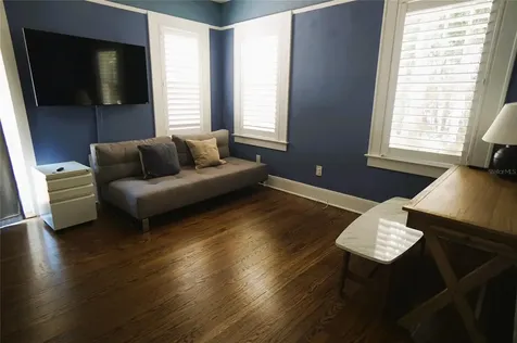 4108 W Azeele Street Tampa FL 33609