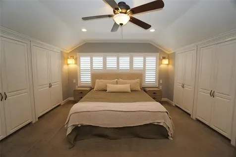 4108 W Azeele Street Tampa FL 33609