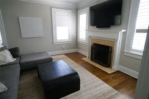 4108 W Azeele Street Tampa FL 33609