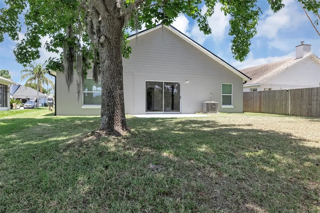 8360 Fort Clinch Avenue Orlando FL 32822