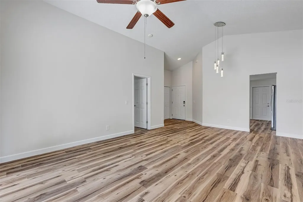 8360 Fort Clinch Avenue Orlando FL 32822