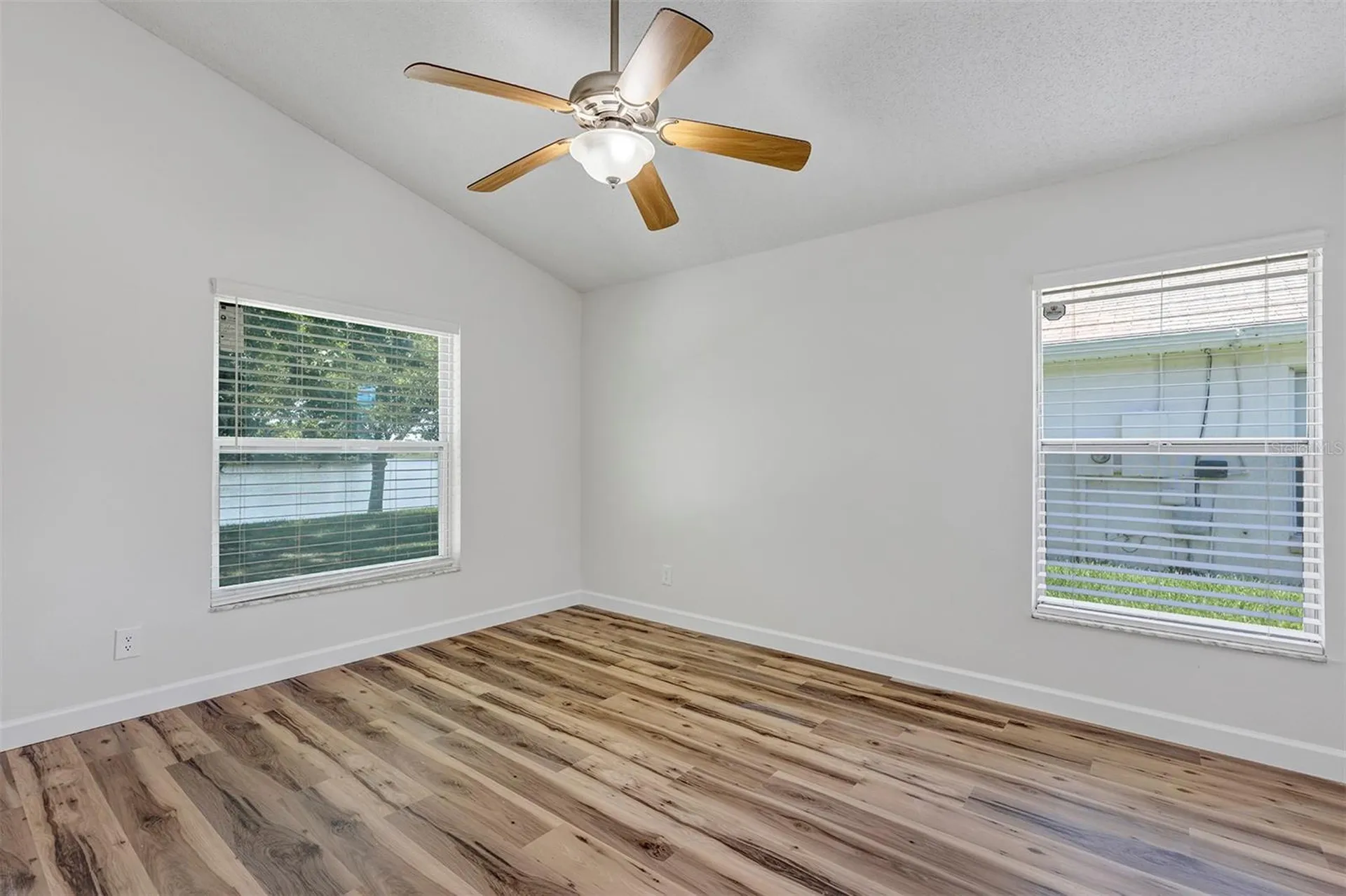8360 Fort Clinch Avenue Orlando FL 32822