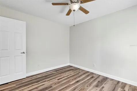 8360 Fort Clinch Avenue Orlando FL 32822
