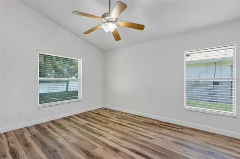 8360 Fort Clinch Avenue Orlando FL 32822