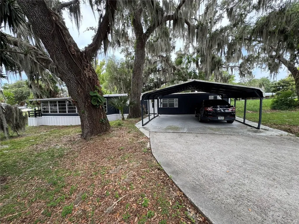 17336 Palm Drive Montverde FL 34756
